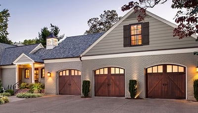 Wood Carriage House Garage Door Clopay1